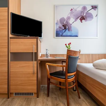Hagnauer Hof 3*